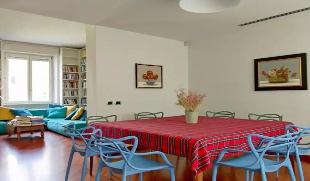 Guest house Stanza Nr 2 In Zona Solari In Appartamento Incantevole Milan